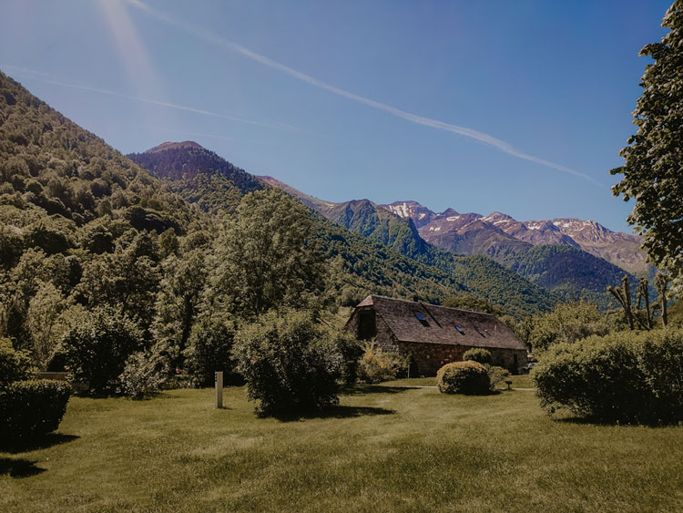 camping pyrenees natura estaing